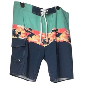 Men's Swimming Trunks 36 Pocket Velcro Tape Closure New No Tags Made in China